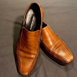 Johnston & Murphy Venetian Loafers